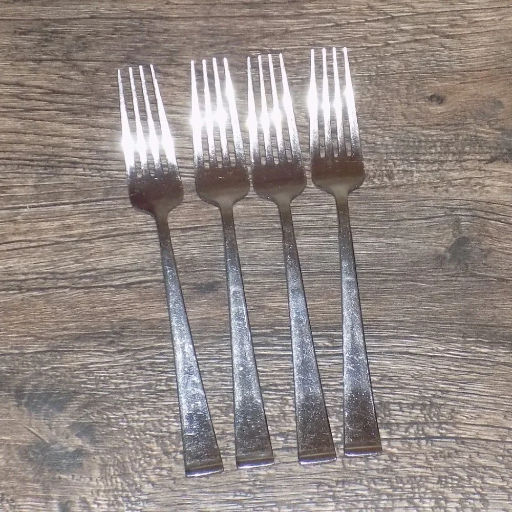Pfaltzgraff Dinner Forks Set of 4 Stainless Steel Tapered Handle
